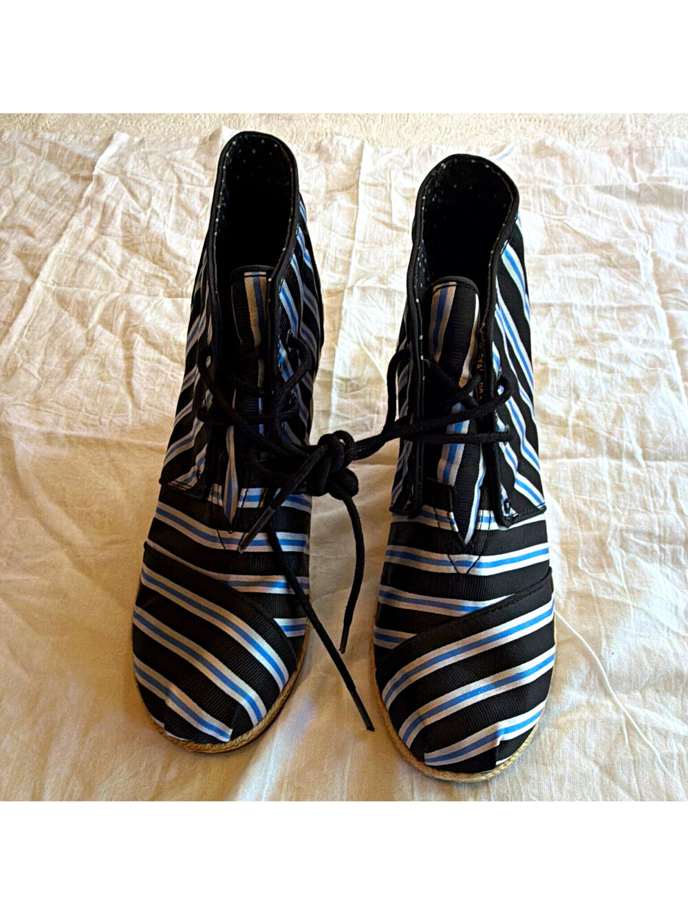 TOMS Women’s Striped Lace-Up Wedge Heels Black White Blue US 9